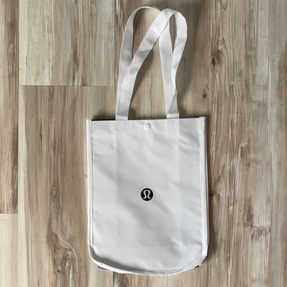❤️ Three Brand New Small Lululemon Tote Bags - Picture 3 of 4
